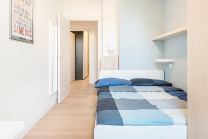 Pokój do wynajęcia z podwójnym łóżkiem w milano