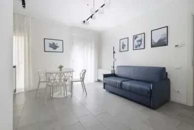 Luminoso e moderno appartamento a milano