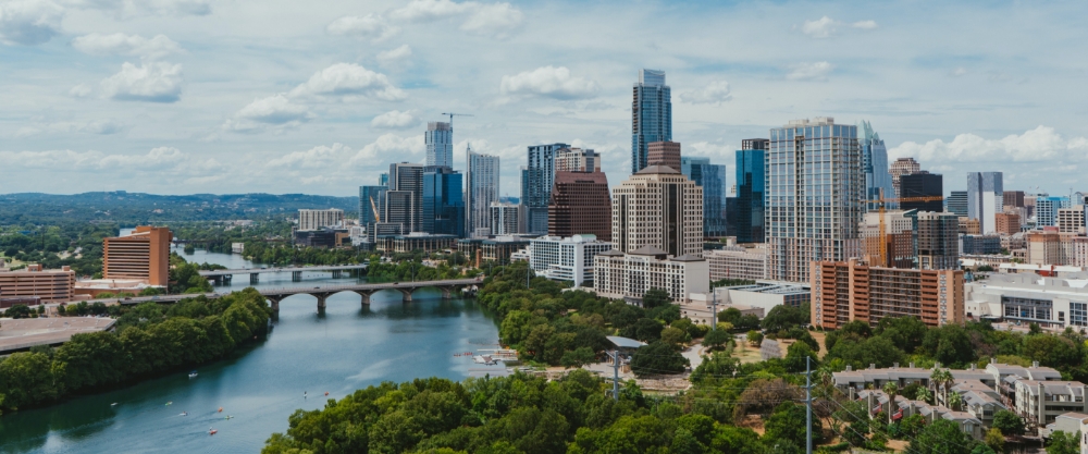 Współdzielone mieszkania, wolne pokoje i współlokatorzy w Austin