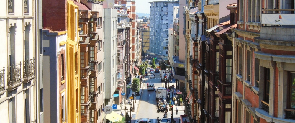 Współdzielone mieszkania, wolne pokoje i współlokatorzy w Oviedo
