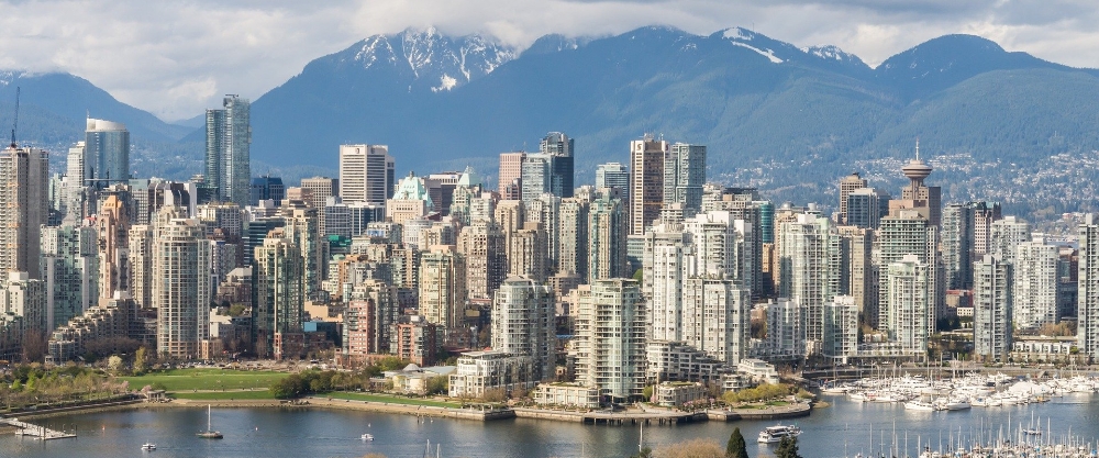 Współdzielone mieszkania, wolne pokoje i współlokatorzy w Vancouver